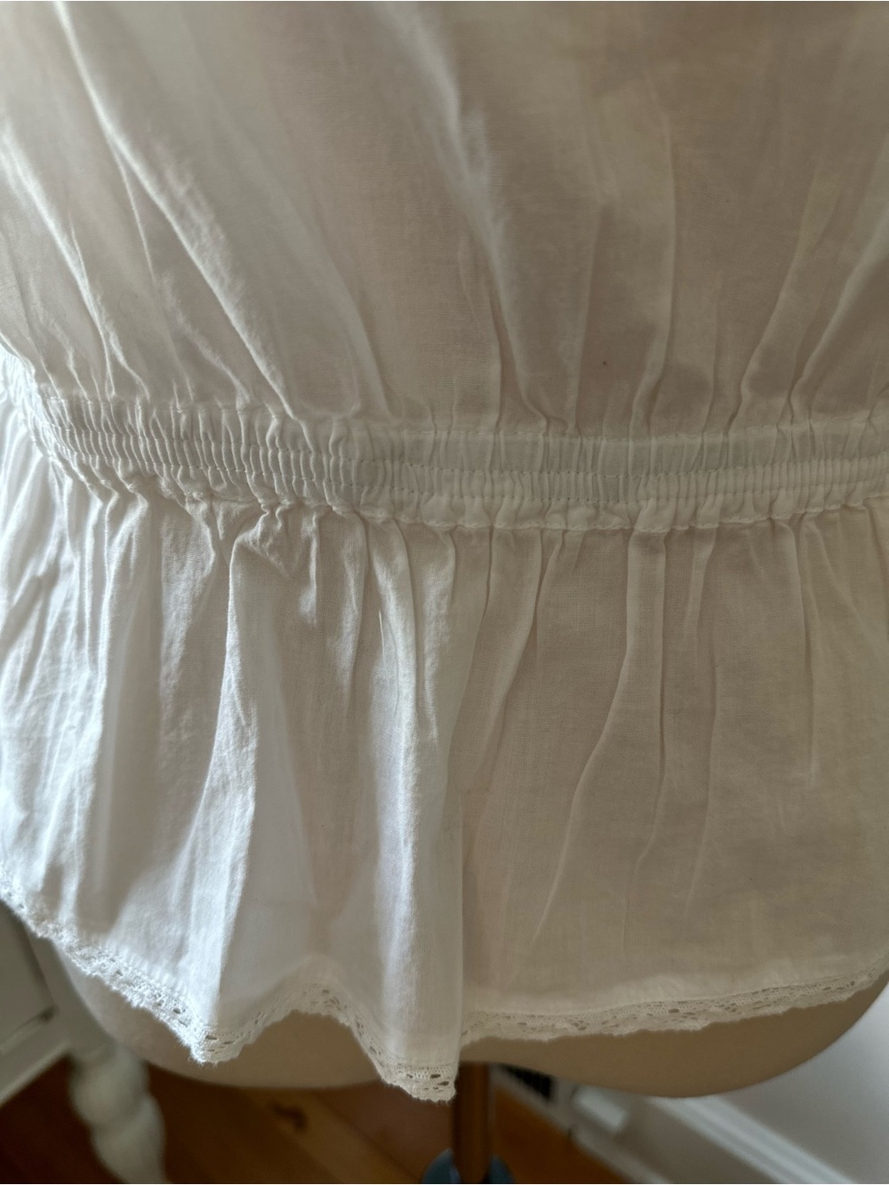 NWT white coquette milkmaid top M lace embroidery camisole Universal Thread - Picture 6 of 9
